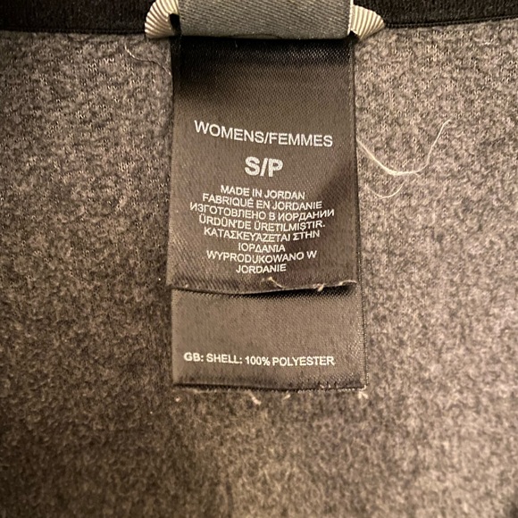 Women’s Gray North Face Fleece pullover Small - Picture 3 of 4